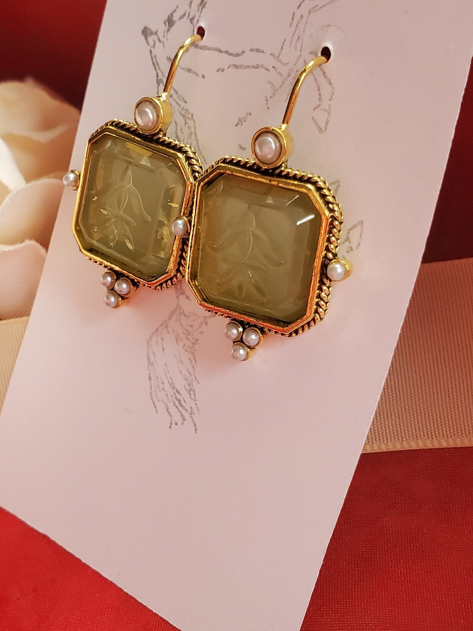 Emmery™ - Aretes de Elegancia Clásica