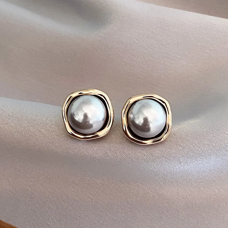 Orlina™ - Sophisticated Pearl Drop Earrings