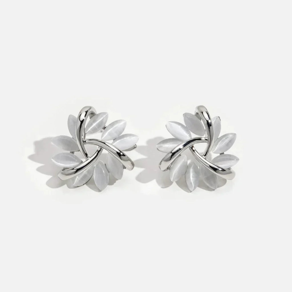Tori™ - Pendientes Florales Curvados